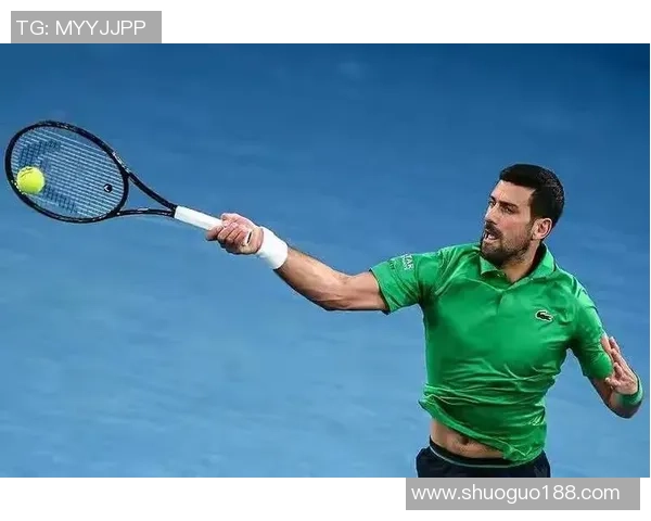 德约为25冠延聘运动生理学专家参加团队，网友感叹其超高自我要求